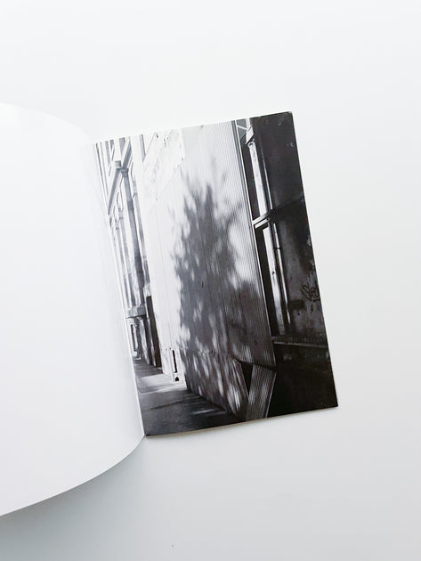 300部限定 ola rindal A DAY IN THE LIFE OF A Day in the Life of / Ola Rindal - 本屋青旗 Ao-Hata Bookstore