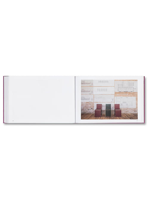 Donald Judd Furniture / Donald Judd