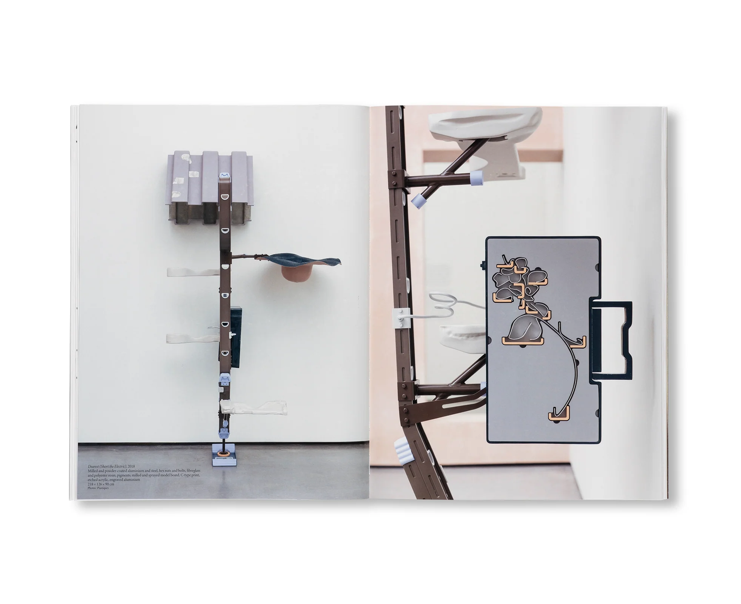 DEAREST / Magali Reus