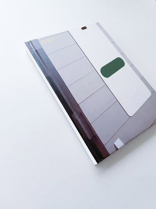 Black Label / Thomas Demand