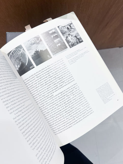 Beyond the abstract cabinet / El Lissitzky