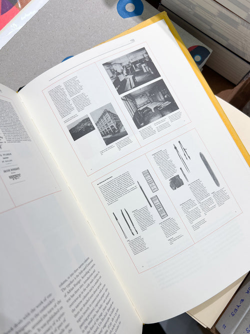 Designing Books: Practice and Theory / Jost Hochuli, Robin Kinross