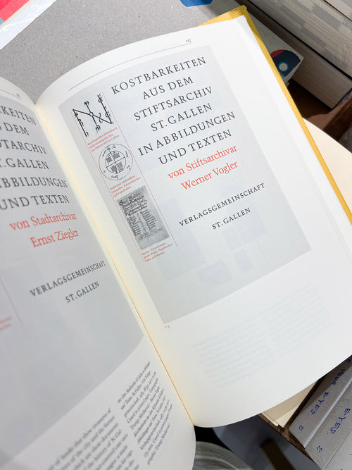 Designing Books: Practice and Theory / Jost Hochuli, Robin Kinross