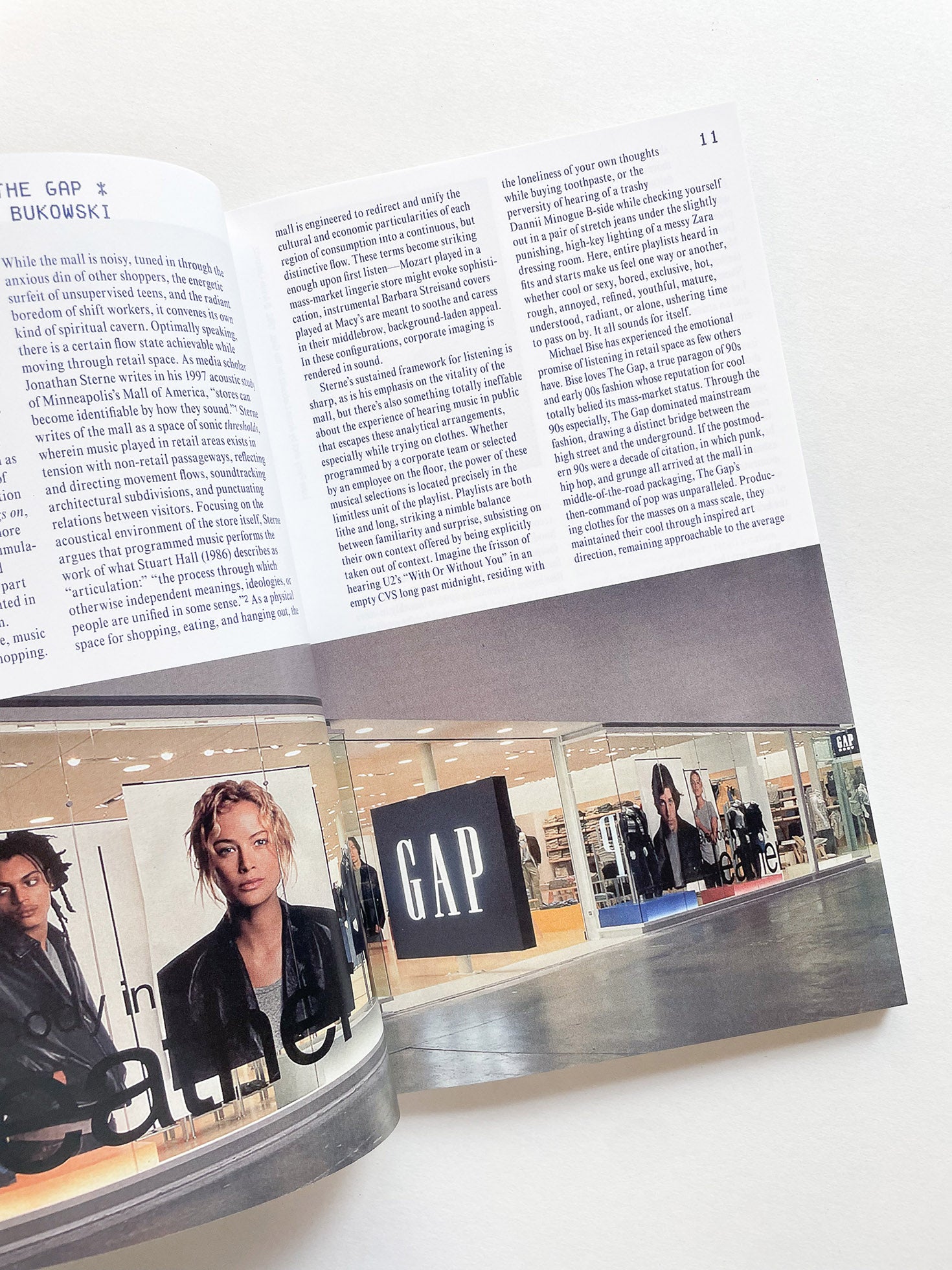 VISCOSE JOURNAL ISSUE 05: RETAIL