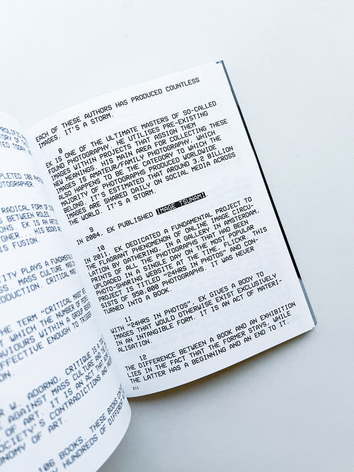 As Far As You Can See / Erik Kessels
