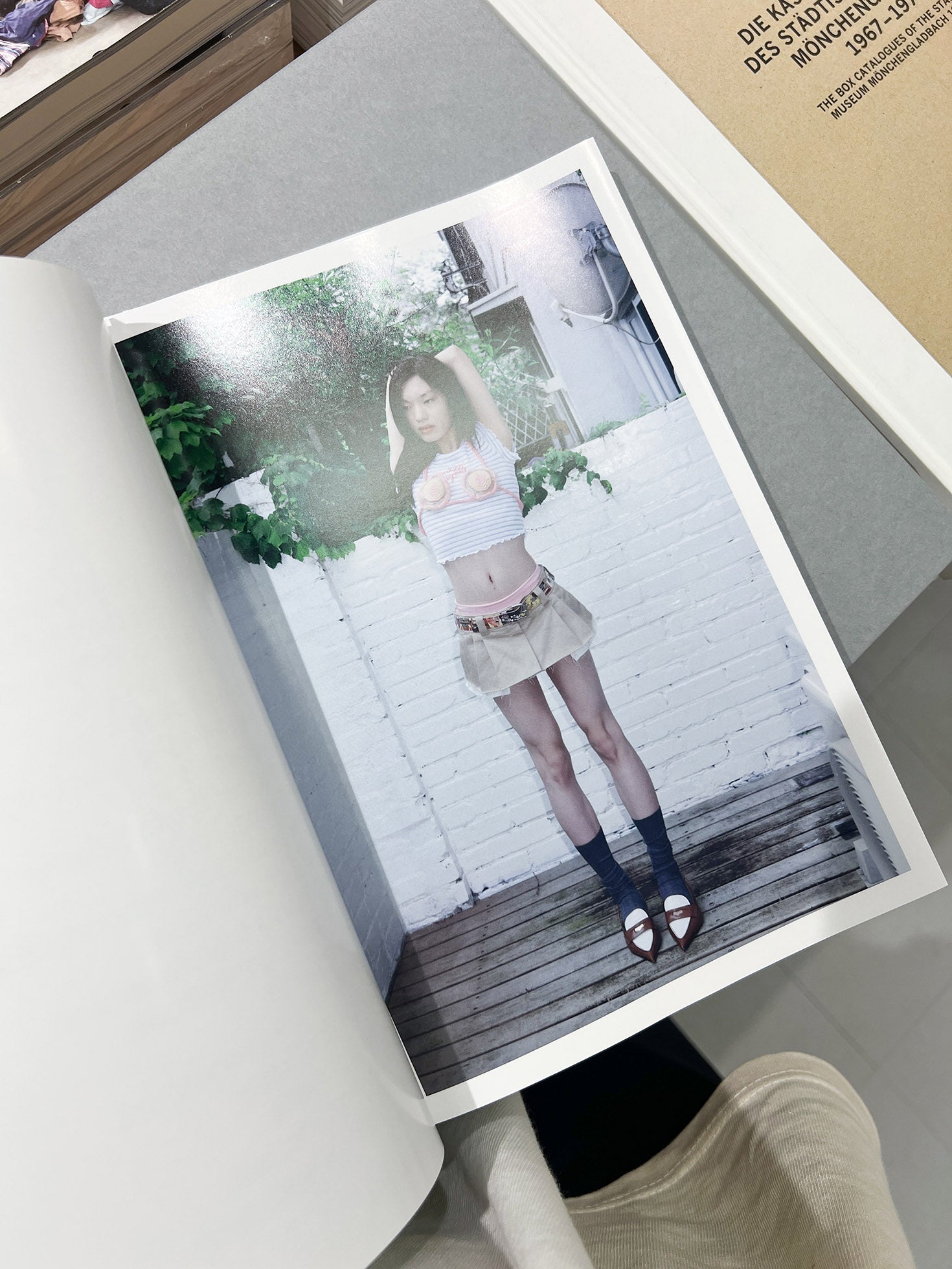 17 / Takashi Homma