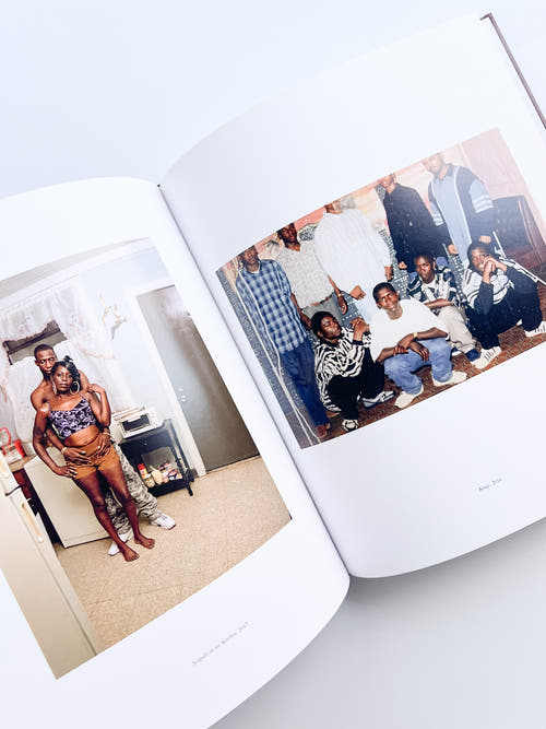 DEANA LAWSON / Deana Lawson