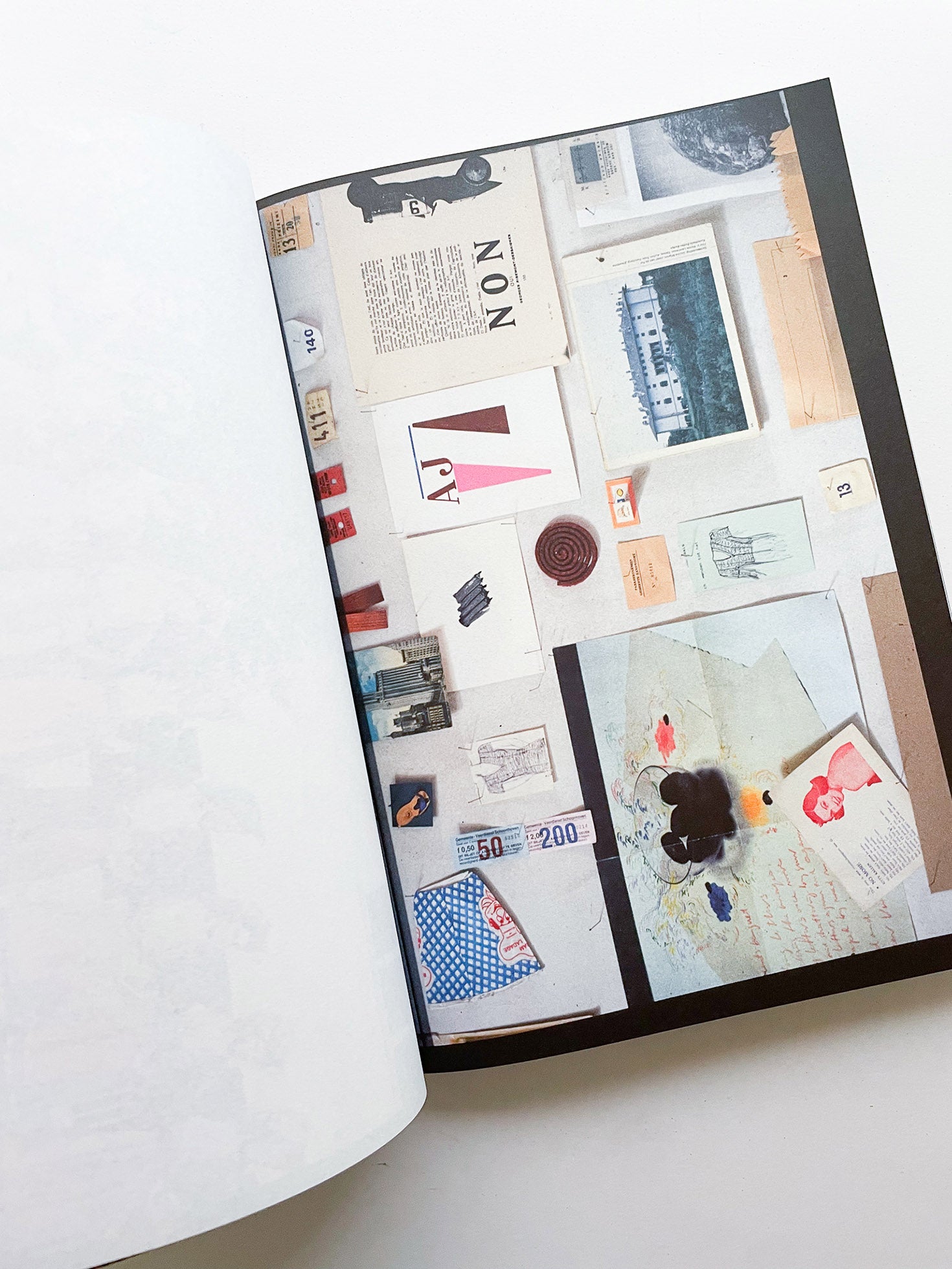 Motion / Karel Martens - 本屋青旗 Ao-Hata Bookstore