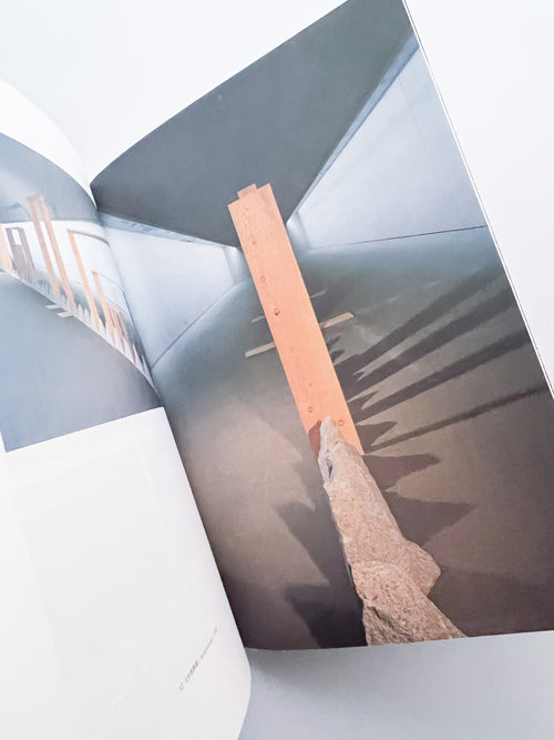 dialogue / Kishio Suga