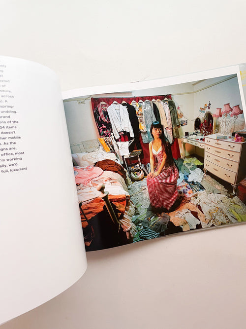 HAPPY VICTIMS / Kyoichi Tsuzuki [SIGNED]