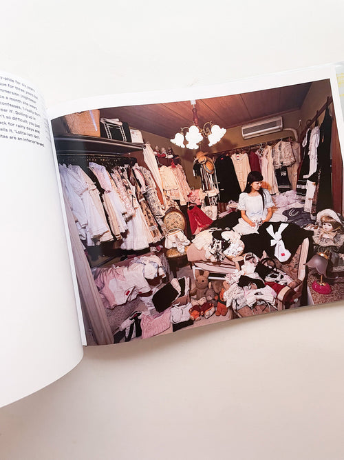 HAPPY VICTIMS / Kyoichi Tsuzuki [SIGNED]