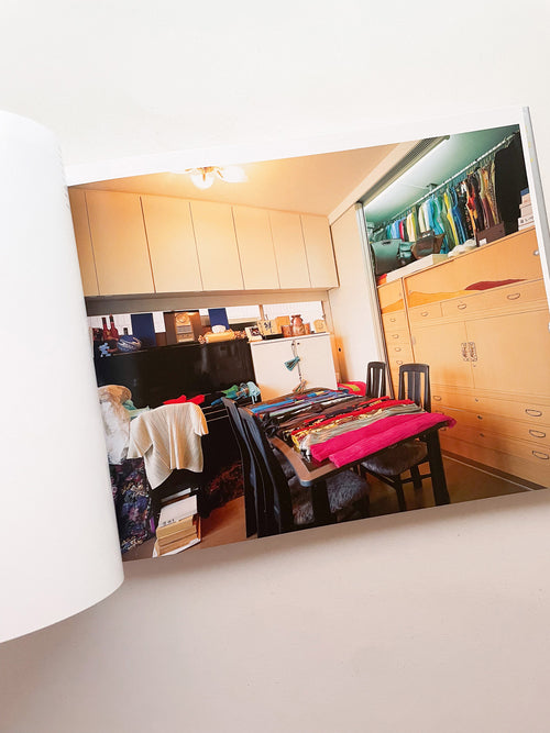 HAPPY VICTIMS / Kyoichi Tsuzuki [SIGNED]