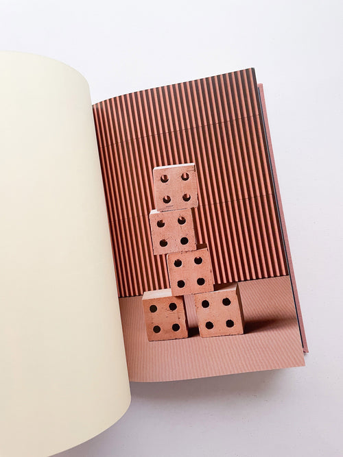 MUT 7 - THE SOUND OF MY LEFT HAND / Ronan Bouroullec