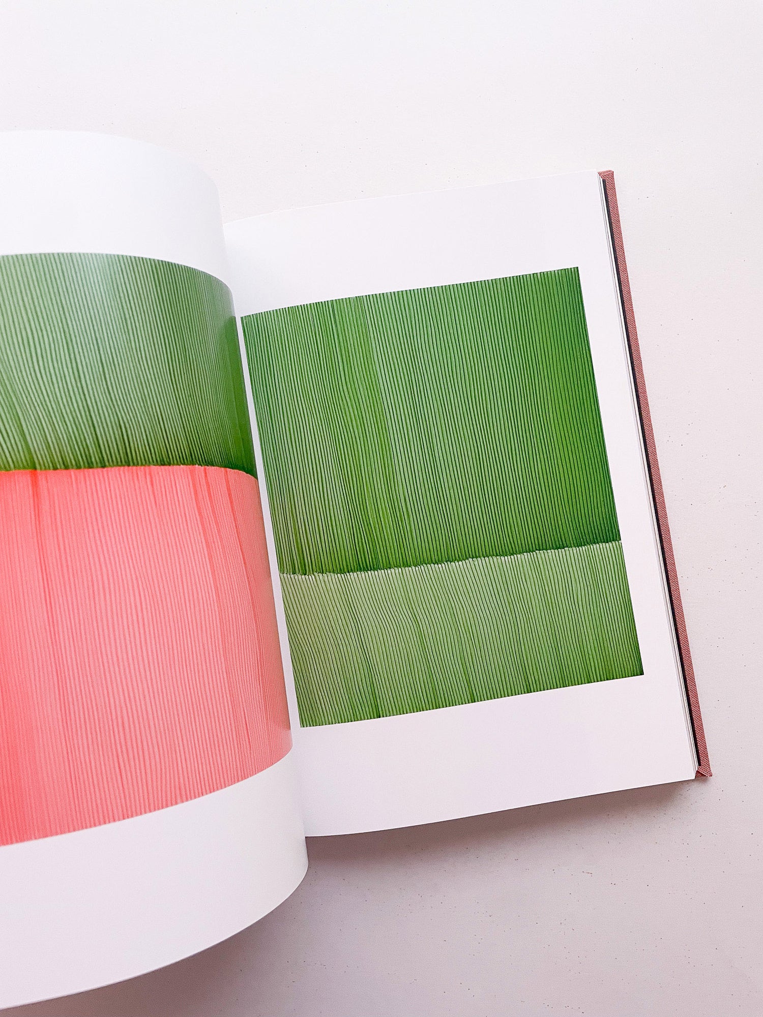 MUT 7 - THE SOUND OF MY LEFT HAND / Ronan Bouroullec