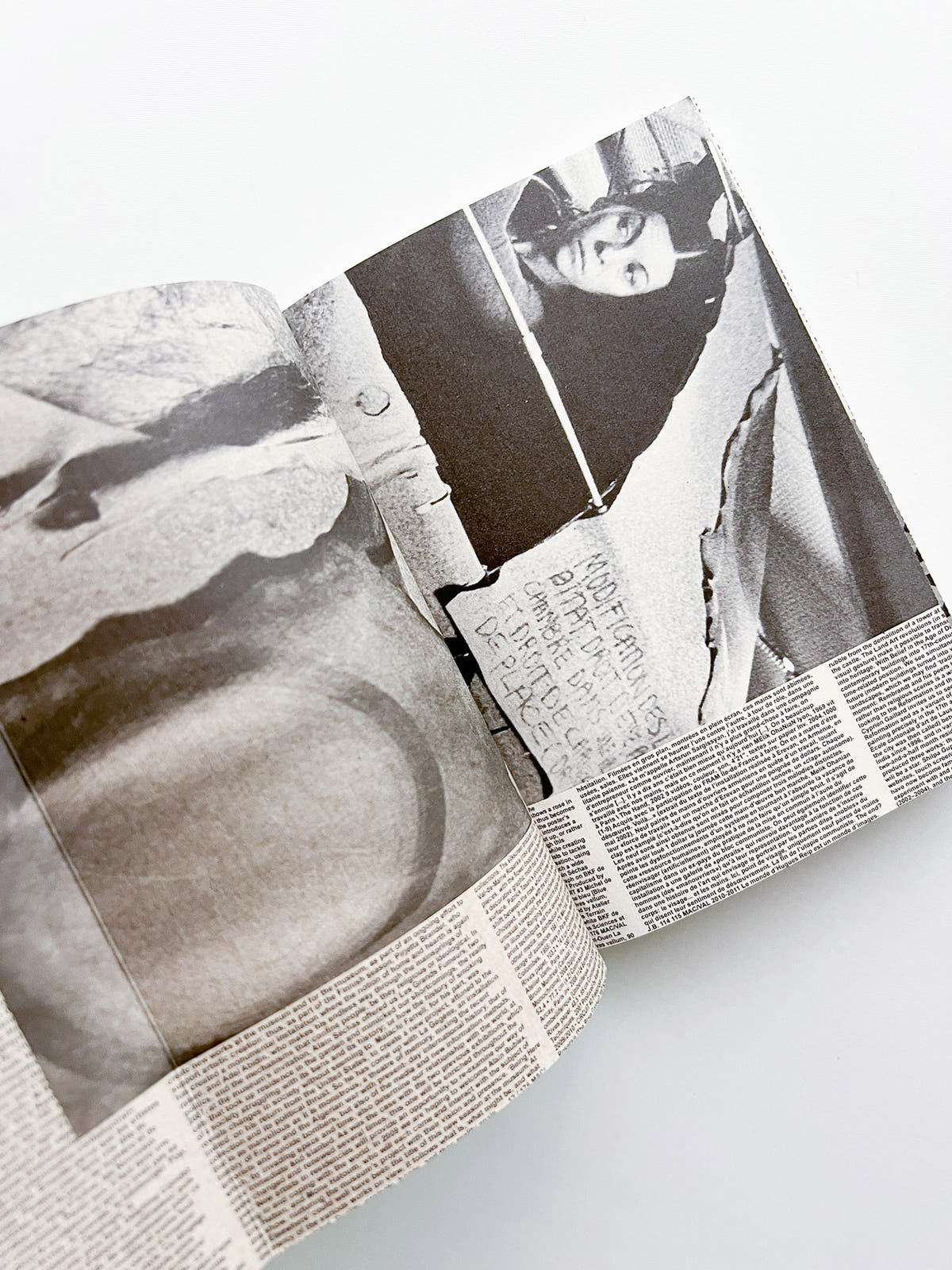 16 MILLIONS DE SIGNES – FROM AND ABOUT BOOKS / Alexandra Midal, Thierry Chancogne