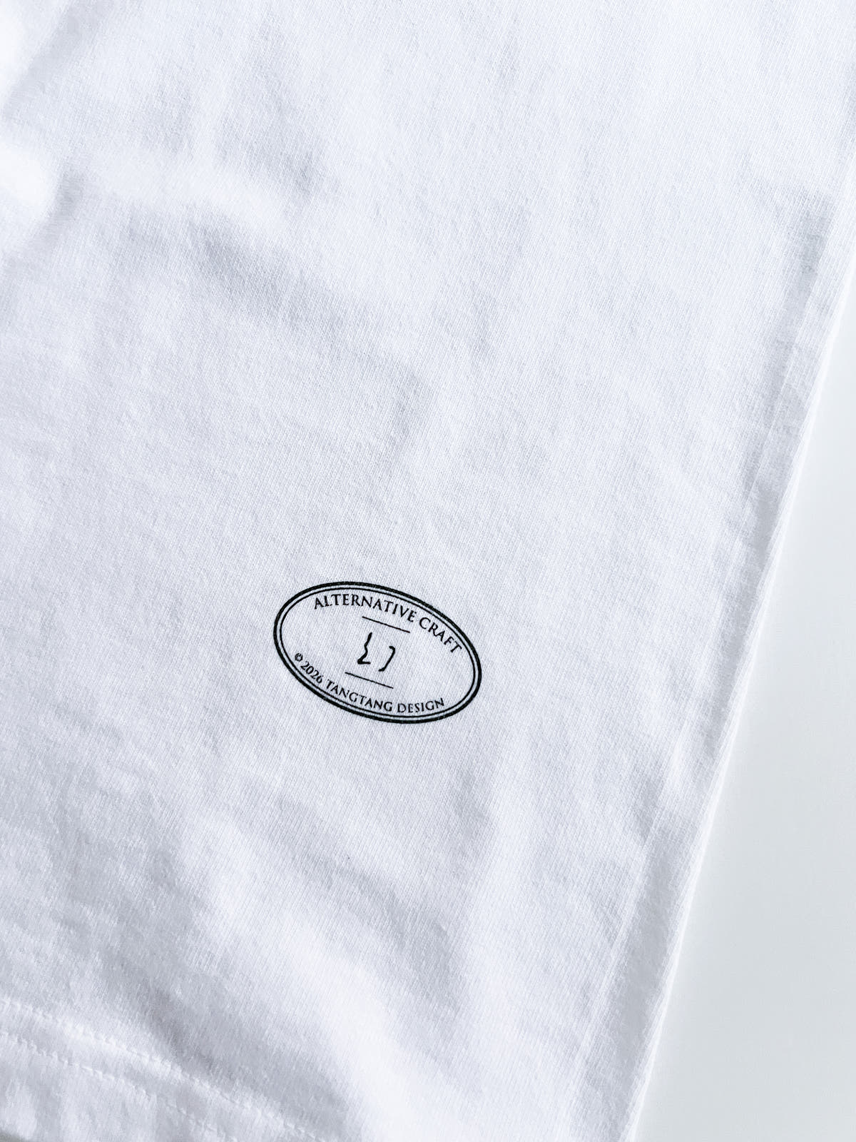 KIRU IKITEIRU Tee