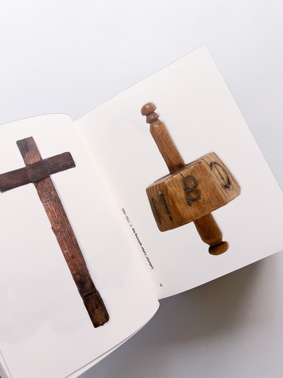 Onder/Under Amsterdam / Irma Boom, Frederik Pesch