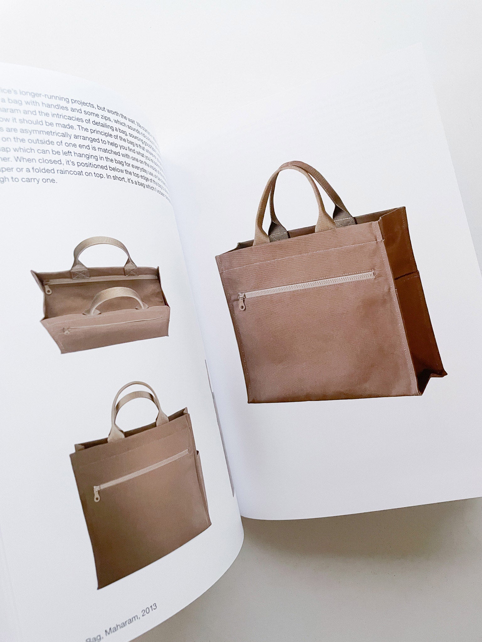 A BOOK OF THINGS / Jasper Morrison - 本屋青旗 Ao-Hata Bookstore