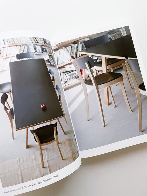 A BOOK OF THINGS / Jasper Morrison