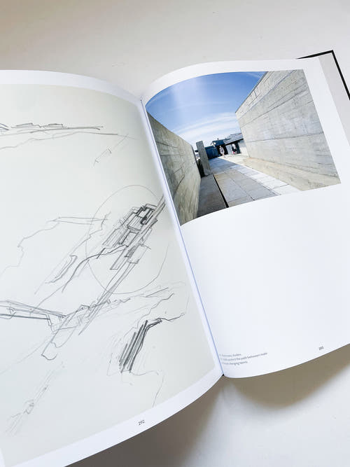 Before / After / Álvaro Siza