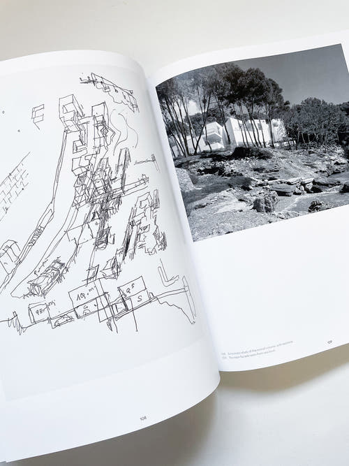 Before / After / Álvaro Siza