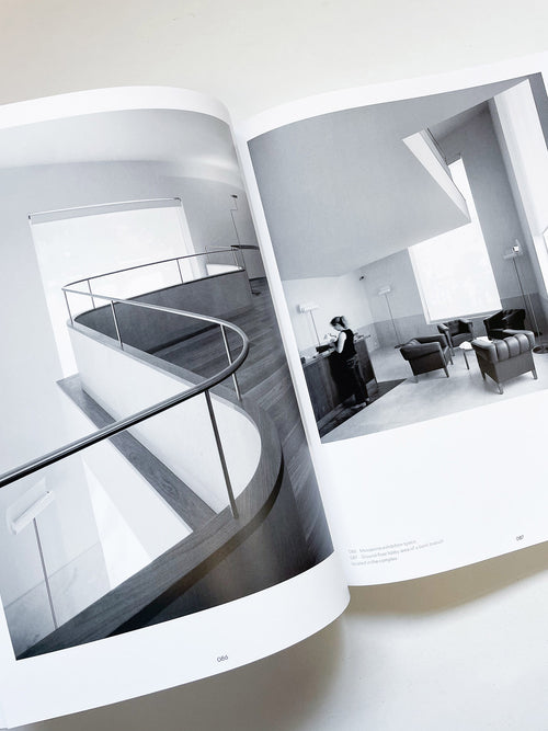 Before / After / Álvaro Siza