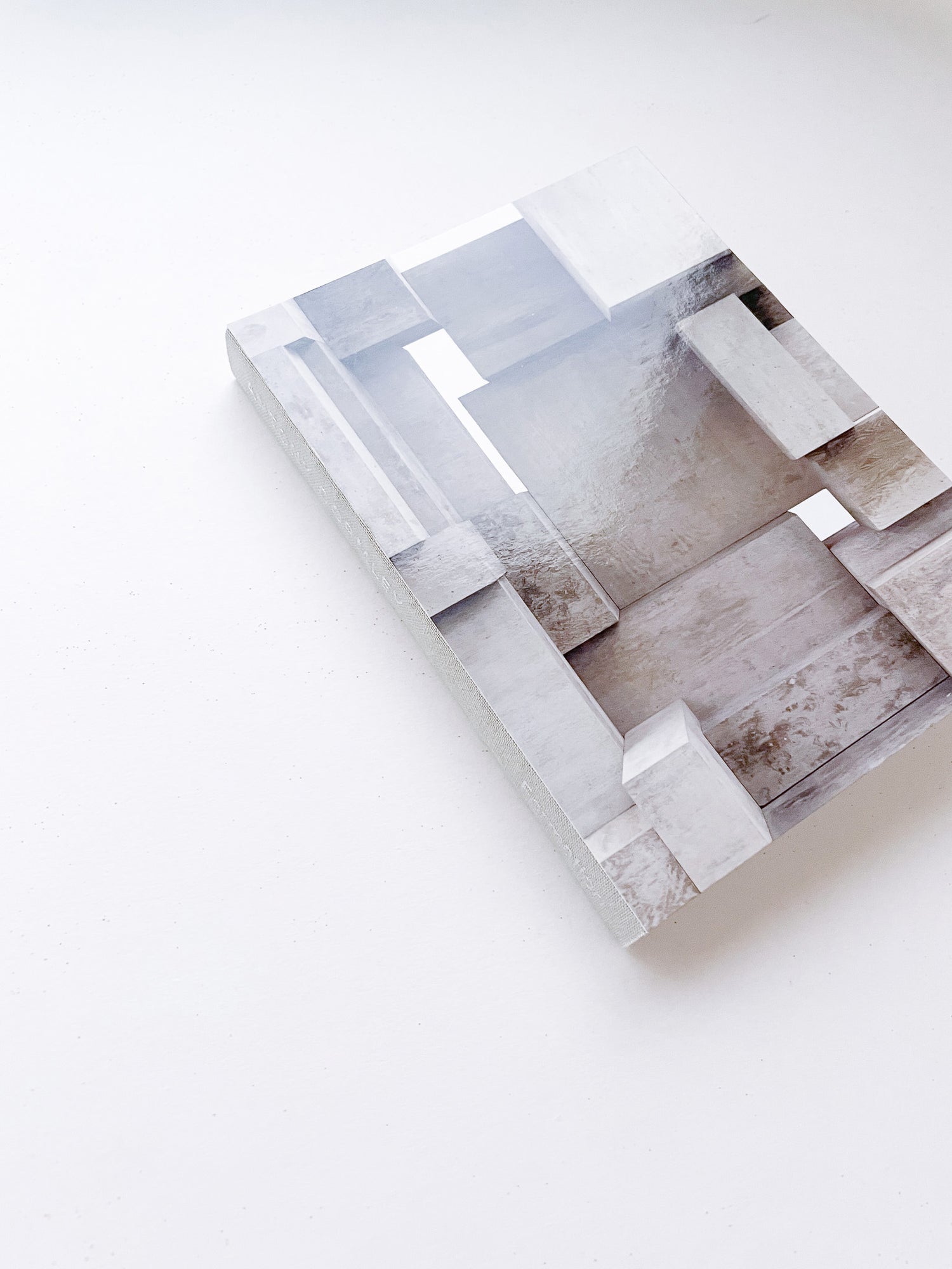 FORMATION / Antony Gormley