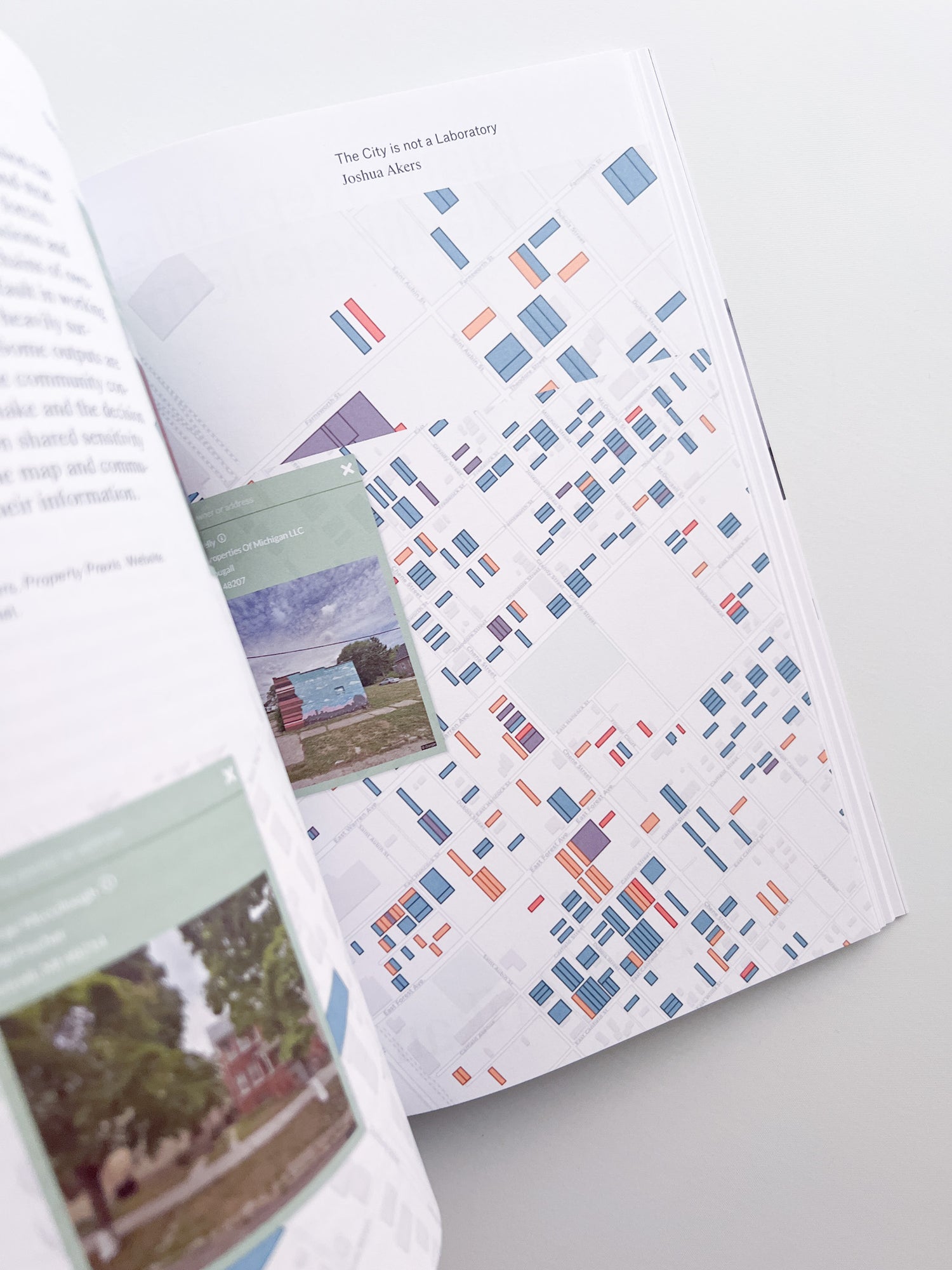 Diagrams of Power – Visualizing, Mapping, and Performing Resistance