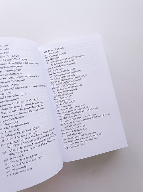 DONALD JUDD WRITINGS / Donald Judd