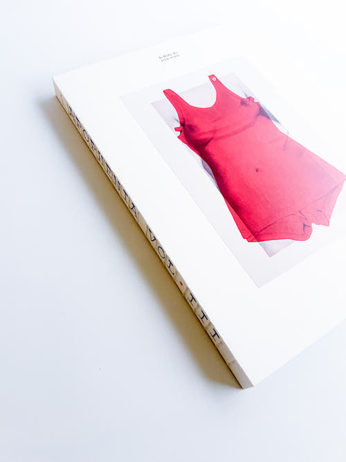 APOPHENIA VOLUME 03: In Medias Res / Julie Wolfe