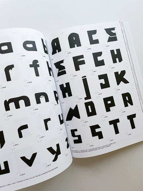 Archeology of Consequent Forms (includes Font License) / Orlando Brunner