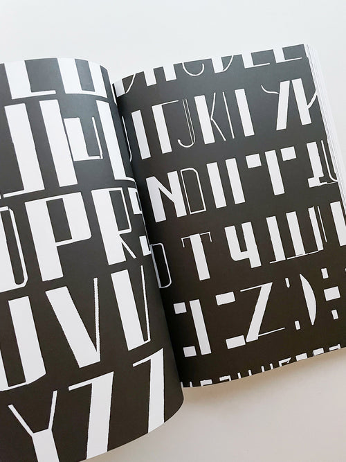 Archeology of Consequent Forms (includes Font License) / Orlando Brunner