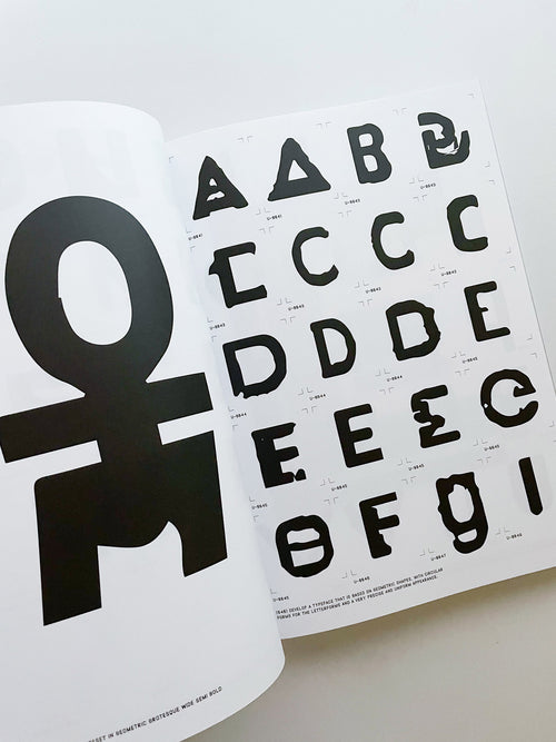 Archeology of Consequent Forms (includes Font License) / Orlando Brunner