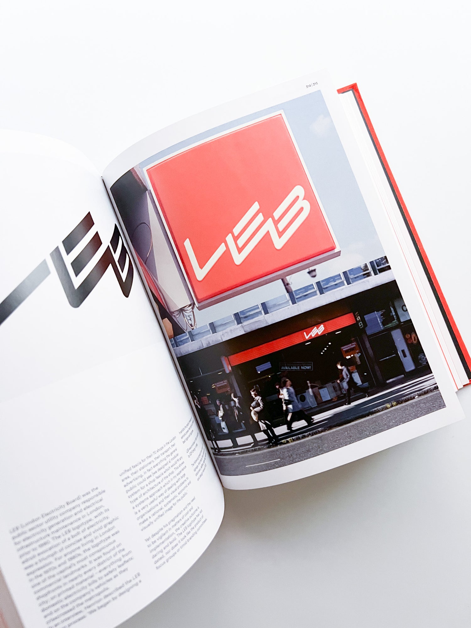 The Complete Designer / FHK Henrion