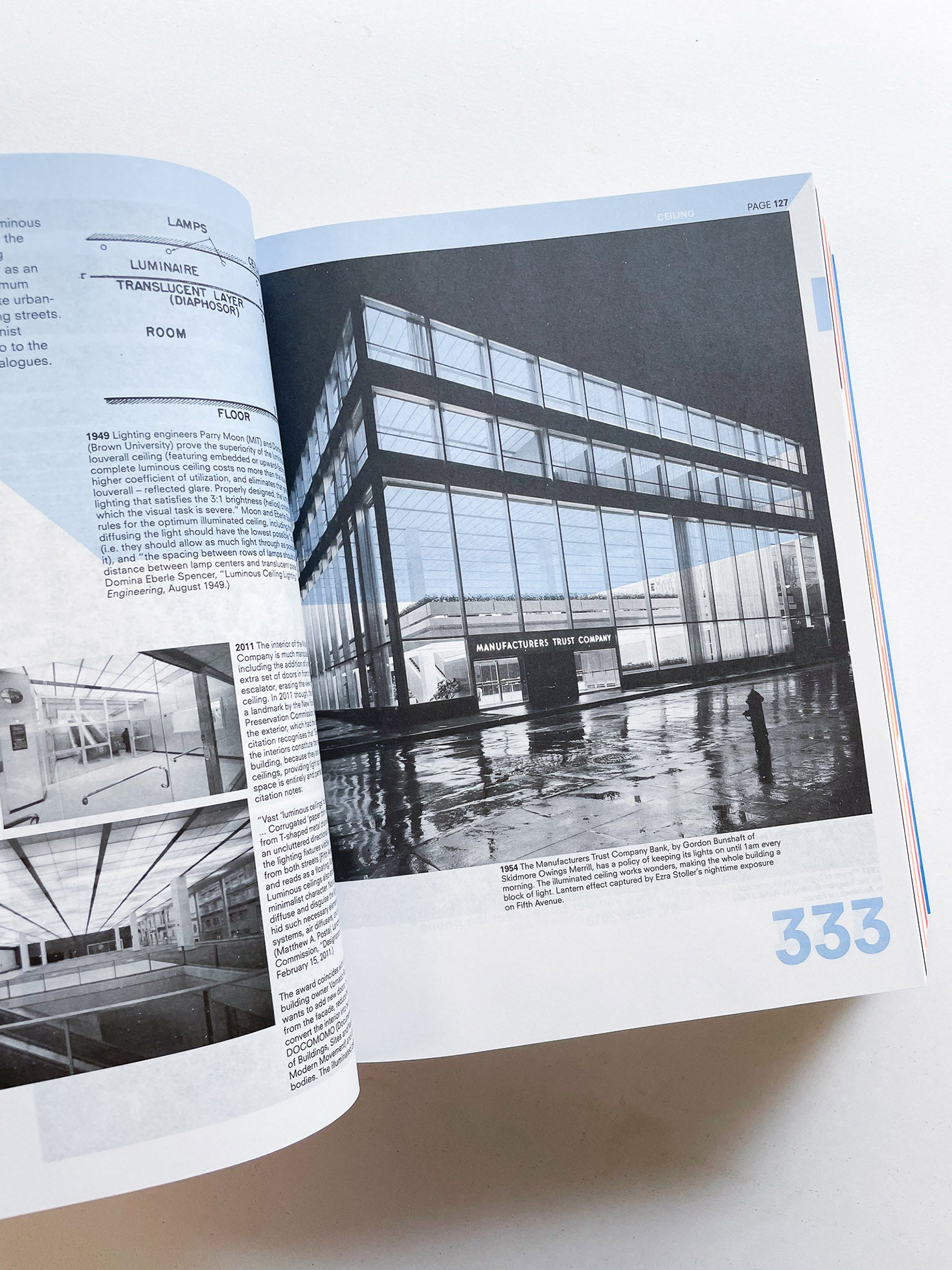 Elements of Architecture / Rem Koolhaas - 本屋青旗 Ao-Hata Bookstore