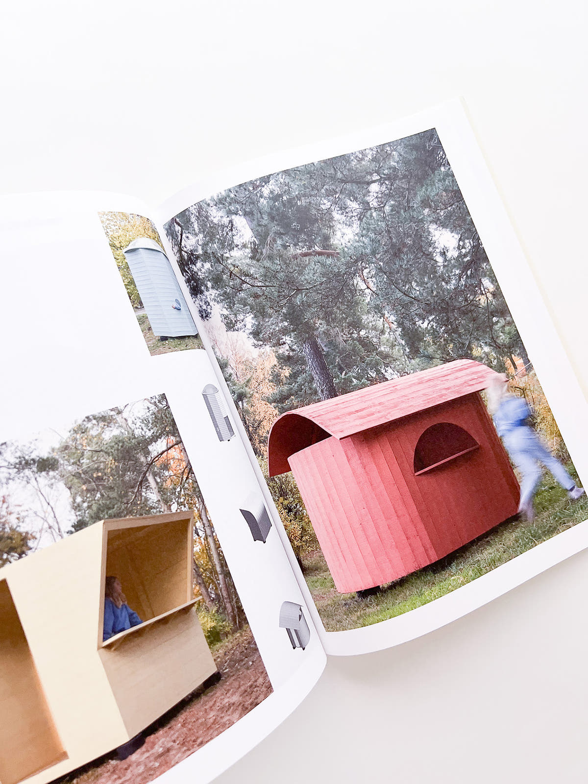 OBJECTS IN DIALOG / Shane Schneck