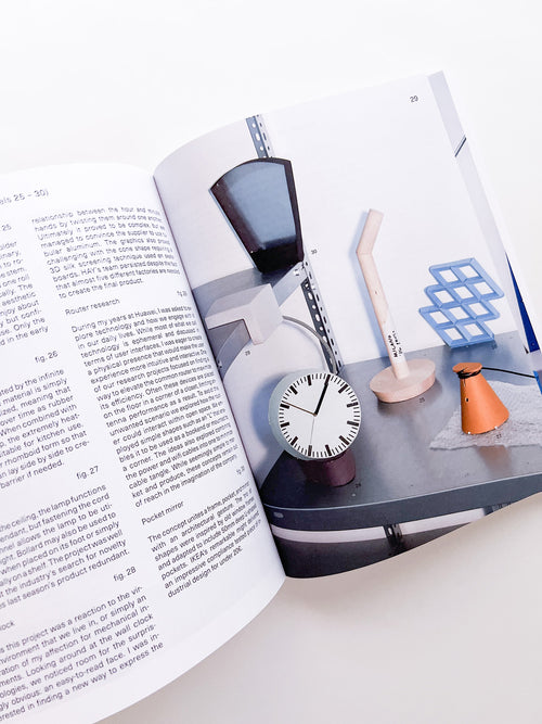 OBJECTS IN DIALOG / Shane Schneck