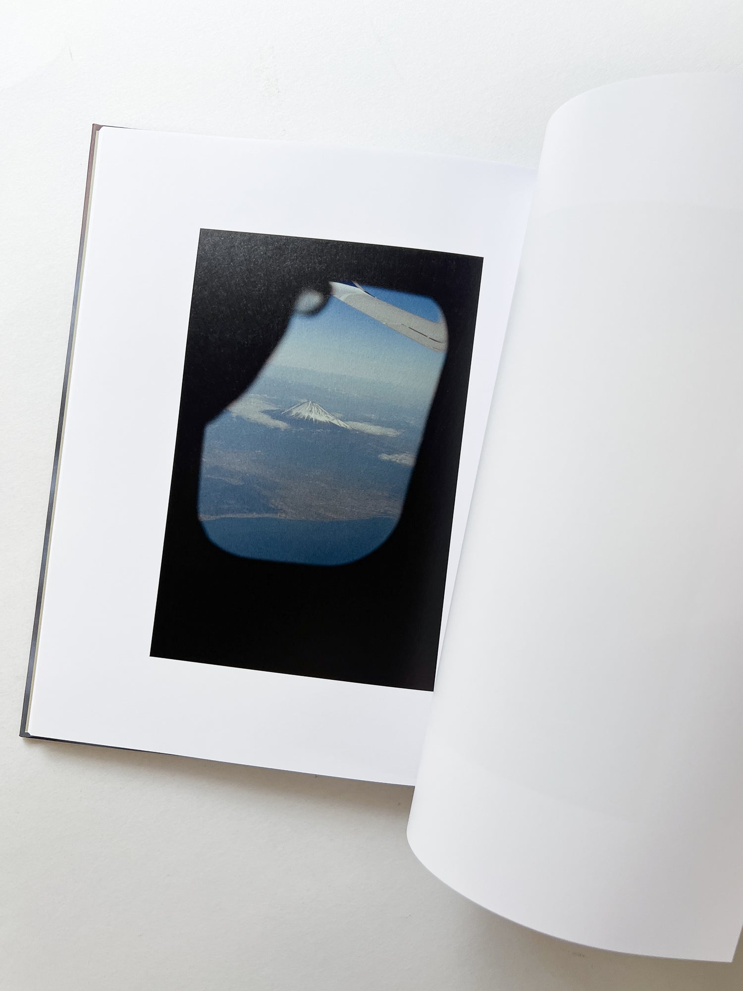 A FEELING / Osamu Yokonami [SIGNED]