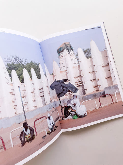 MOMENTS IN ARCHITECTURE / Iwan Baan