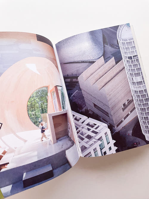 MOMENTS IN ARCHITECTURE / Iwan Baan