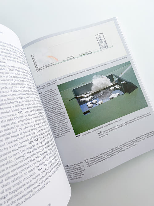 Architecture Itself and Other Postmodernization Effects