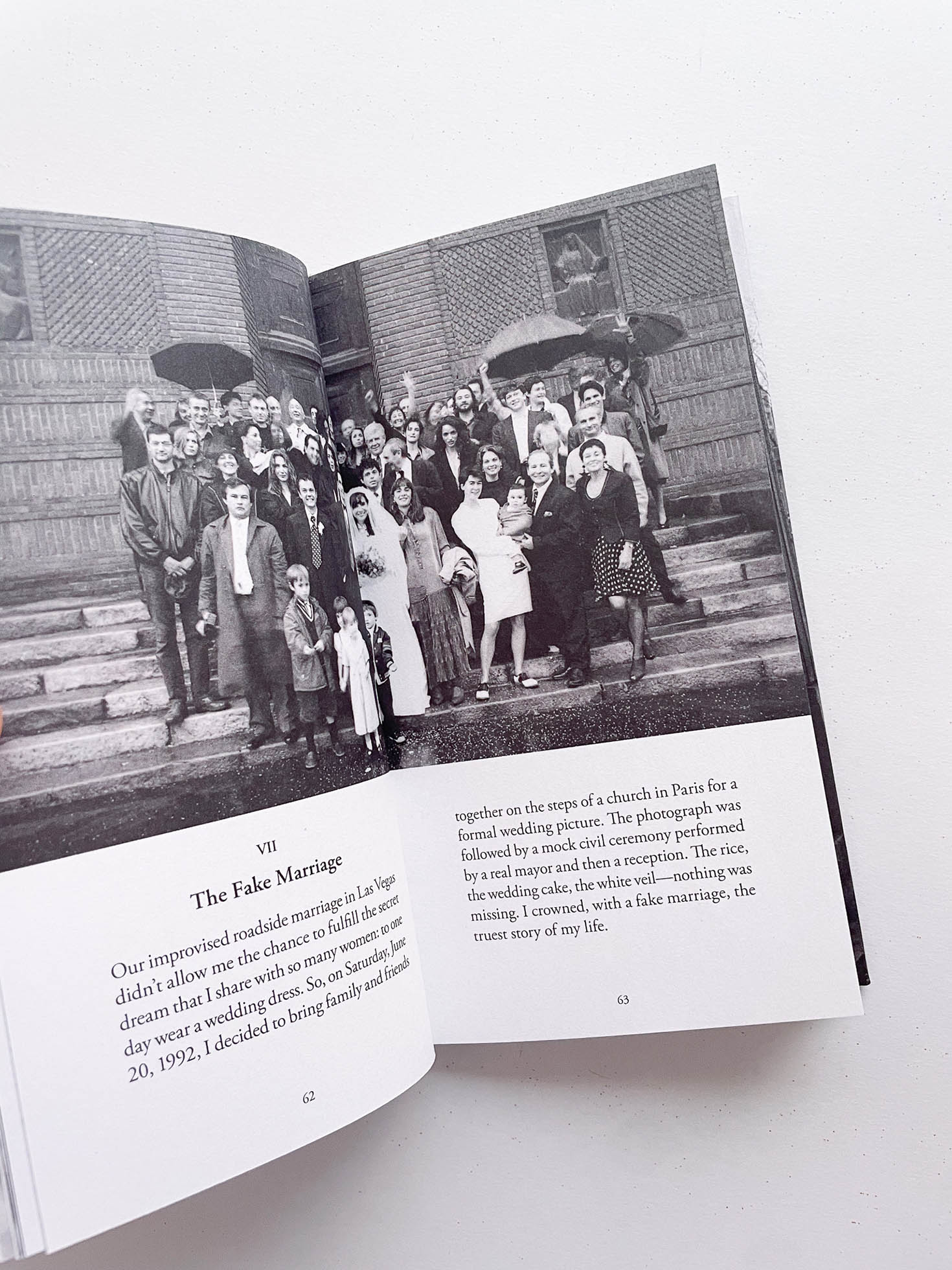 TRUE STORIES / Sophie Calle