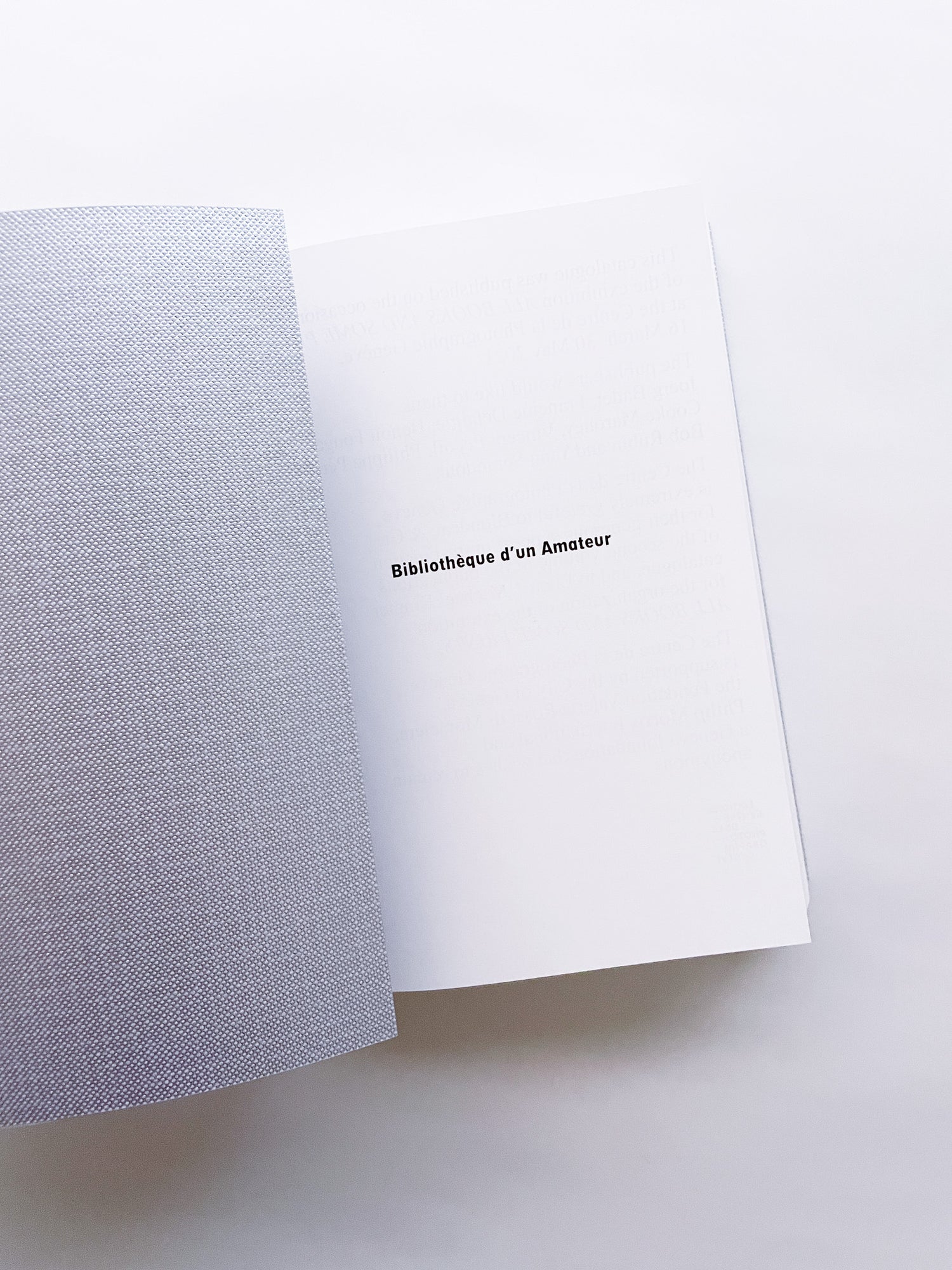 BIBLIOTHÈQUE D’UN AMATEUR. RICHARD PRINCE’S PUBLICATIONS 1980–2020 / Richard Prince