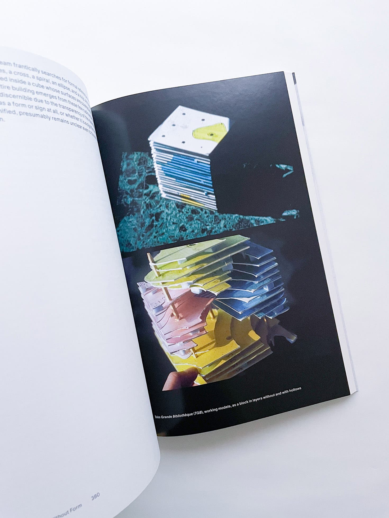 Project Without Form / Holger Schurk