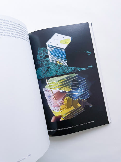 Project Without Form / Holger Schurk