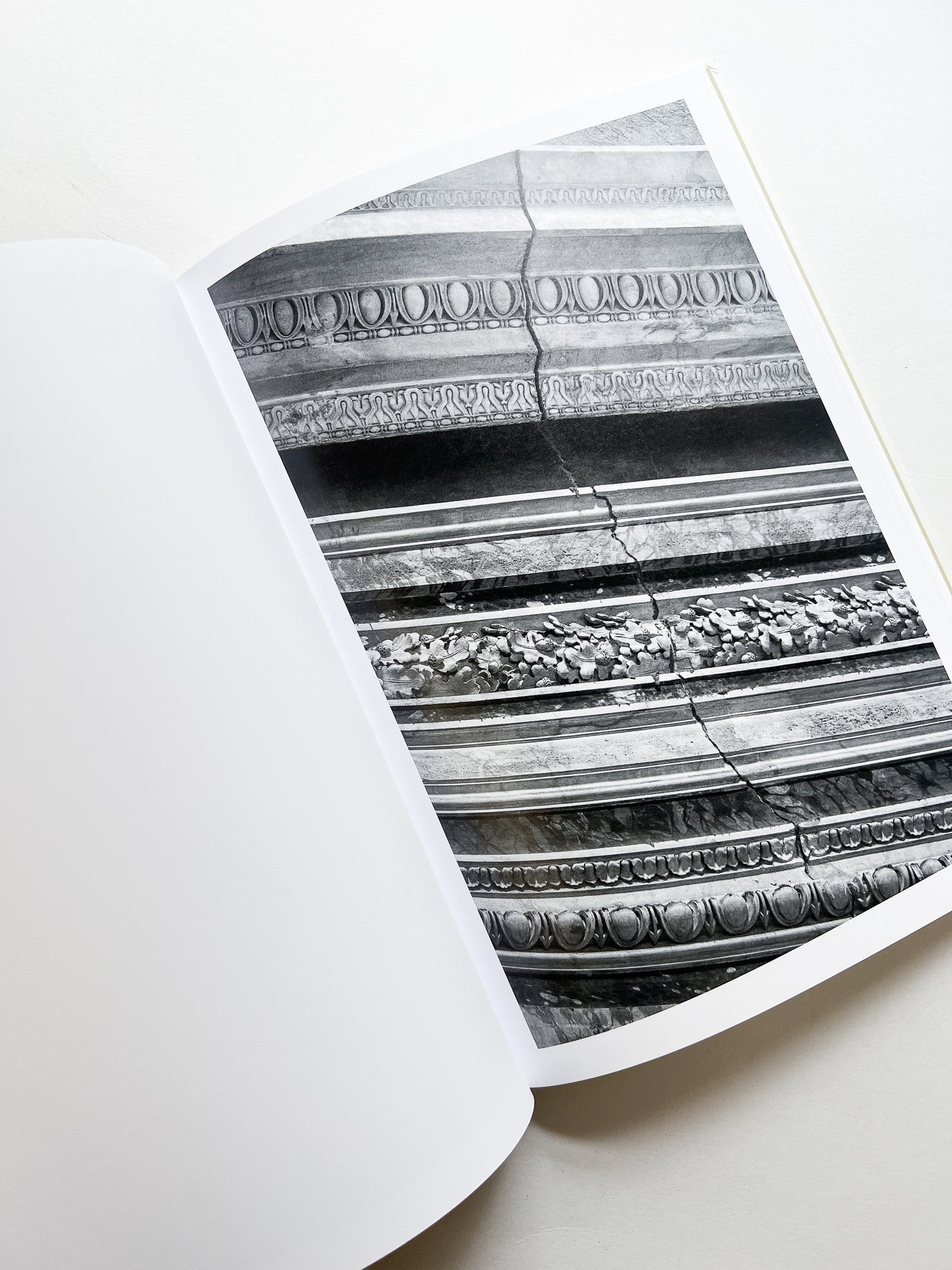 THE PALACE / Mårten Lange [SIGNED]