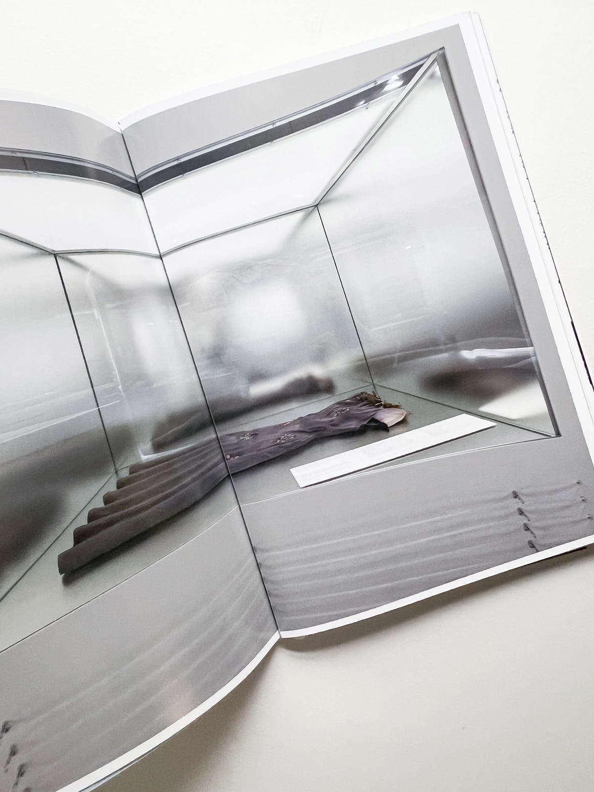 VISCOSE JOURNAL ISSUE 07: SCENT