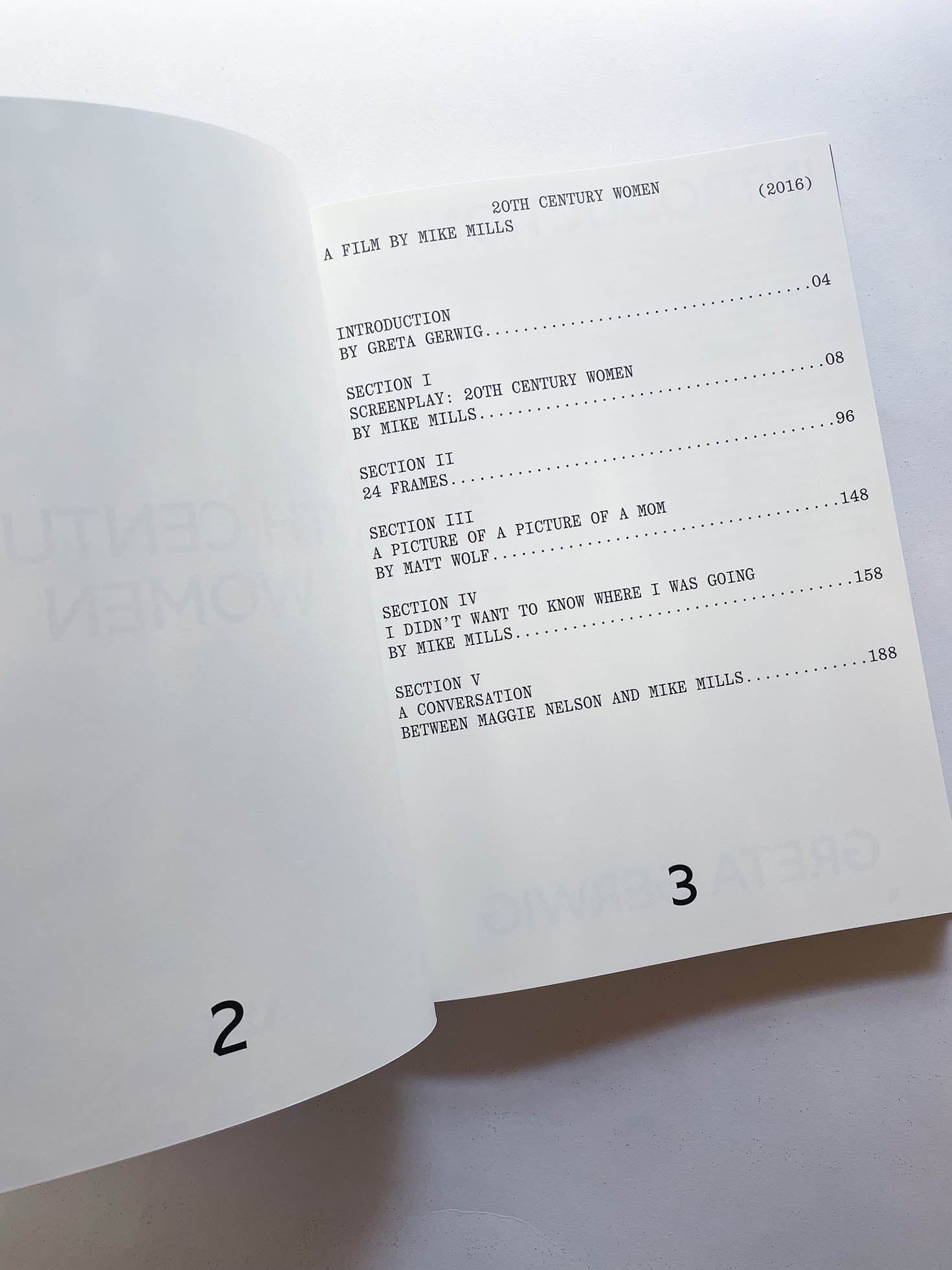 20TH CENTURY WOMEN SCREENPLAY BOOK / Mike Mills