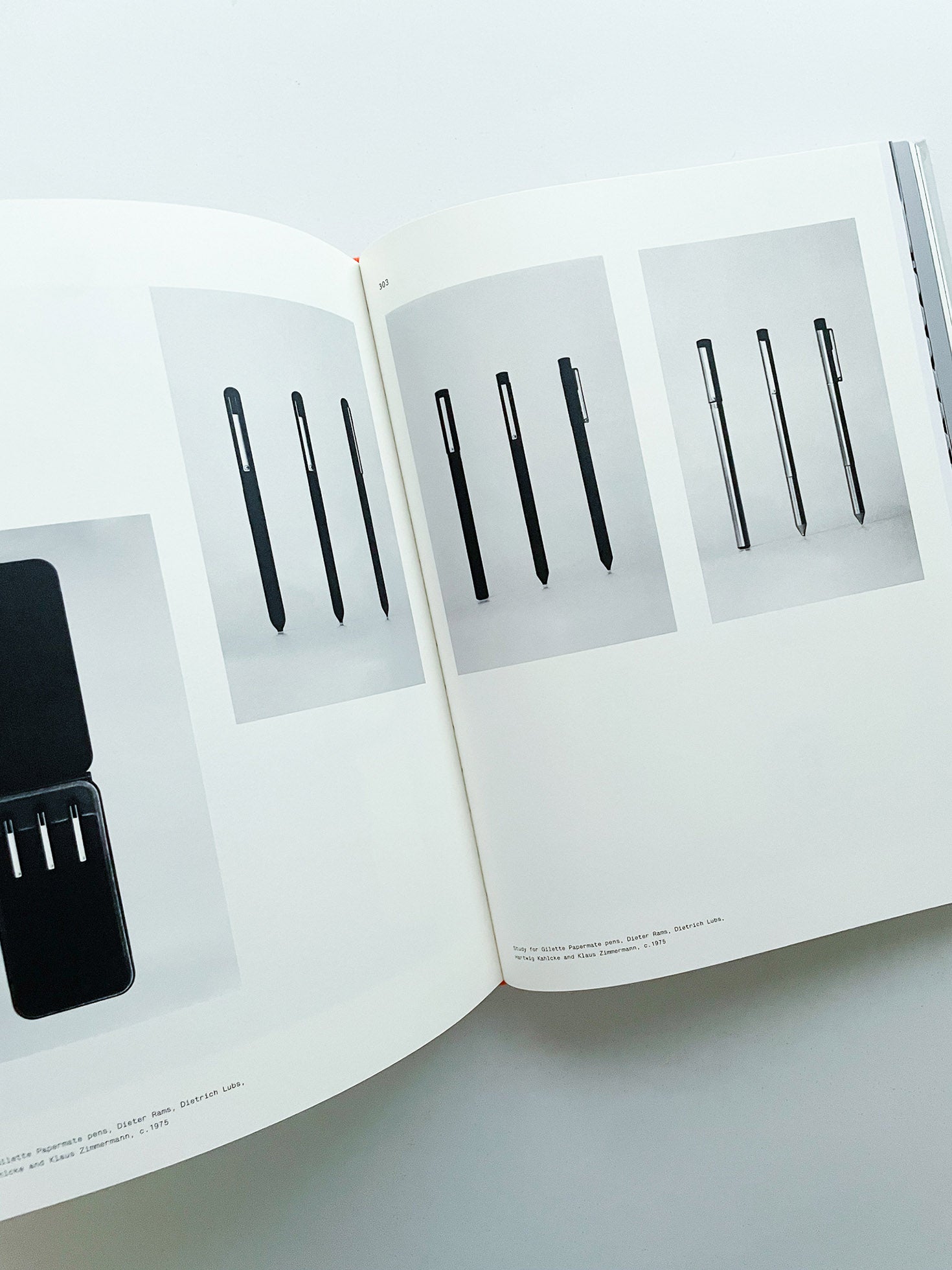 As Little Design as Possible / Dieter Rams - 本 屋 青 旗 Ao-Hata