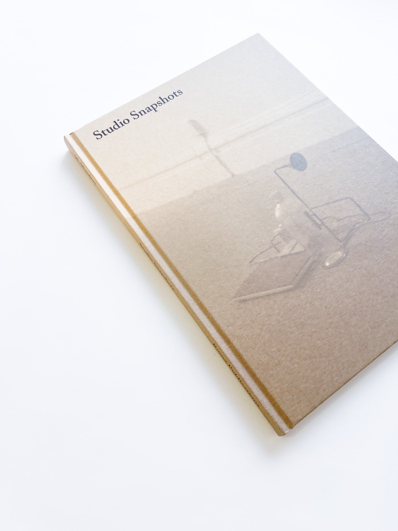 Studio Snapshots / Mark Manders - 本屋青旗 Ao-Hata Bookstore